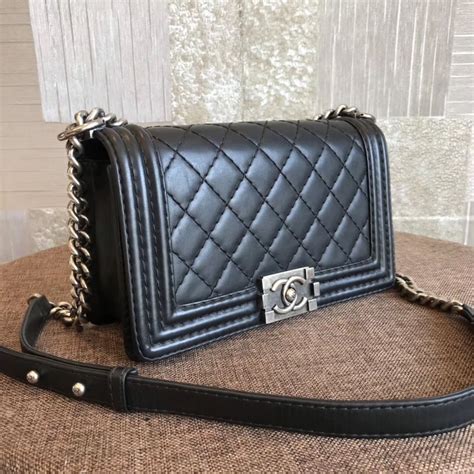 chanel boy flap bag with handle|Chanel le boy bag yupoo.